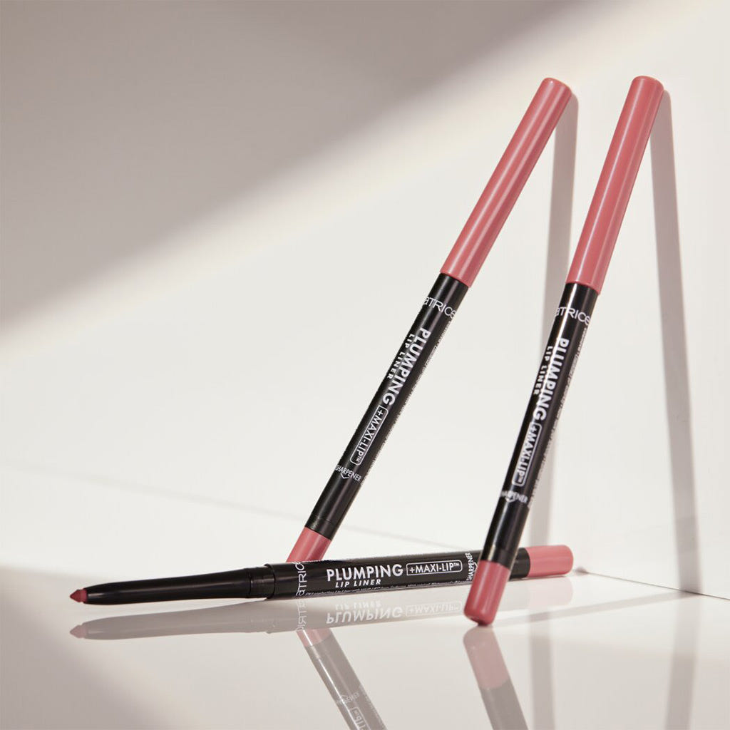 Catrice Cosmetics Plumping Lip Liner (0.35g) - Lifestyle Shot [190 I Like To Mauve It]