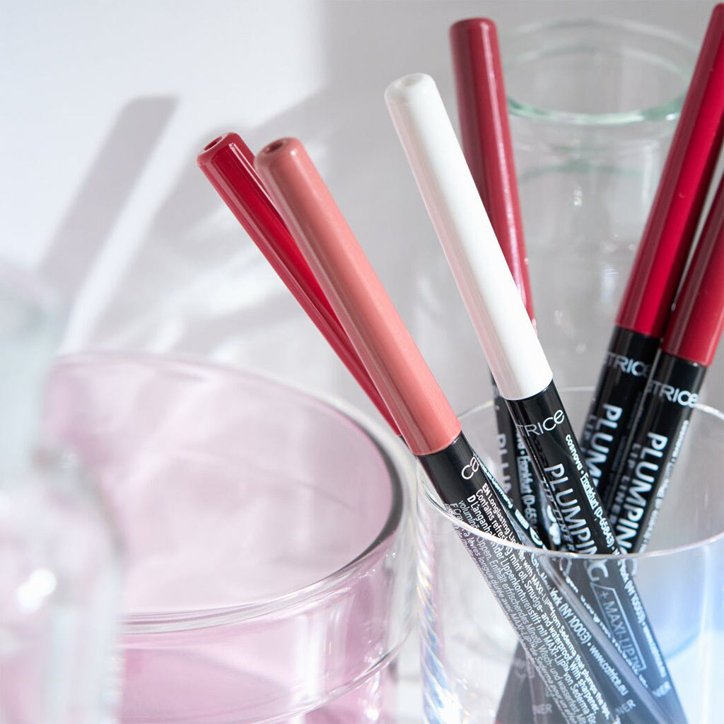 Catrice Cosmetics Plumping Lip Liner (0.35g) - Lifestyle Shot 3