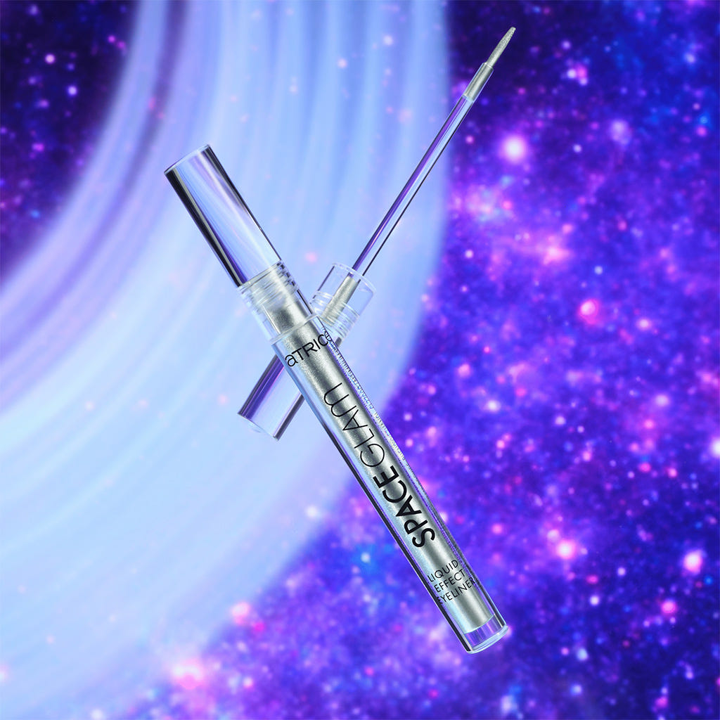 Catrice Cosmetics Space Glam Liquid Effect Eyeliner (1.4ml) - Lifestyle Shot 1 [010 Moonstone Metallic]