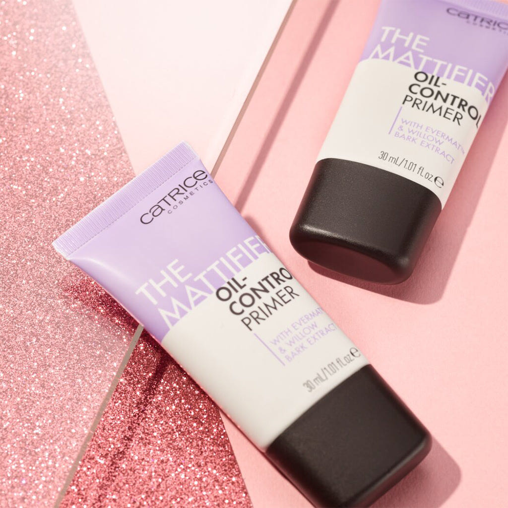 Catrice Cosmetics The Mattifier Oil-Control Primer (30ml) - Lifestyle Shot 2