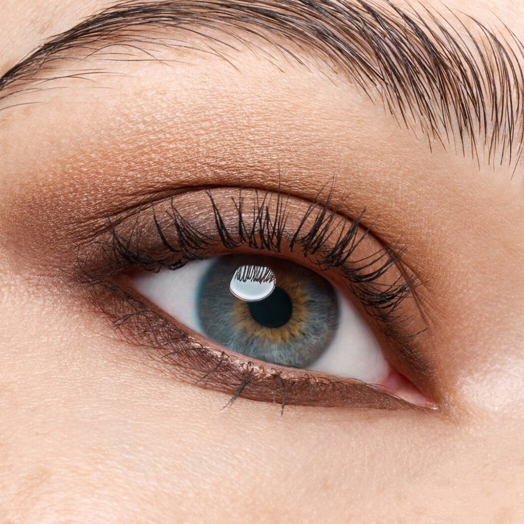 catrice eyeshadows: gorgeous colors to make your eyes... Catrice Cosmetics Tiny Treasures Eyeshadow Palette (4.2g) | False Eyelashes