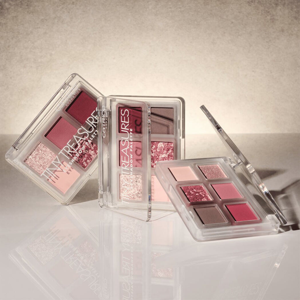 Catrice Cosmetics Tiny Treasures Eyeshadow Palette (4.2g) - Lifestyle Shot 2 [020 Wild Berry]