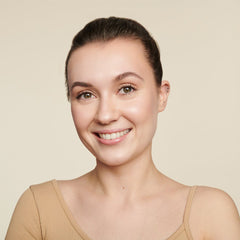 Catrice Cosmetics True Skin Hydrating Foundation (30ml) - Model Shot 2 [002 Neutral Ivory]