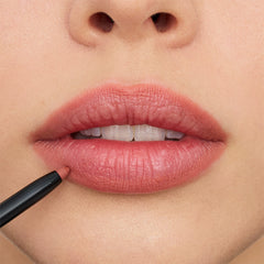 Essence 8H Matte Comfort Lip Liner (0.3g) - Model Shot 3 [04 Rosy Nude]