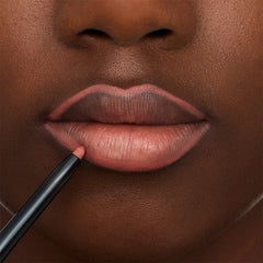 Essence 8H Matte Comfort Lip Liner (0.3g) - Model Shot 4 [04 Rosy Nude]