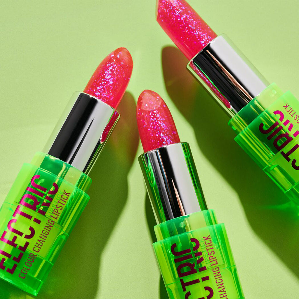 Essence Electric Glow Colour Changing Lipstick (3.2g) - Lifestyle Shot 3