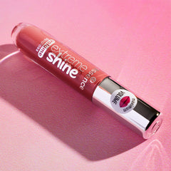 Essence Extreme Shine Volume Lipgloss (5ml) - Lifestyle Shot 1 [09 Shadow Rose]