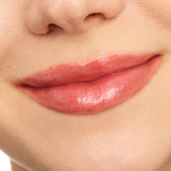 Essence Extreme Shine Volume Lipgloss (5ml) - Model Shot 4 [09 Shadow Rose]