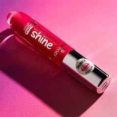 Essence Extreme Shine Volume Lipgloss (5ml) - Lifestyle Shot [103 Pretty in Pink]