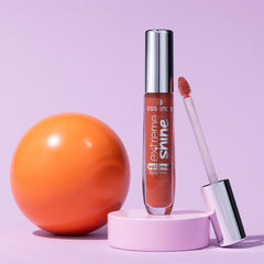 Essence Extreme Shine Volume Lipgloss (5ml) - Lifestyle Shot [15 Rusty Kiss]