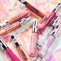 Essence Extreme Shine Volume Lipgloss (5ml) - Lifestyle Image 3