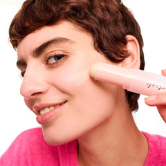 Essence Foundation Stick (10g) - Model Shot [50]