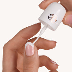 Essence French Manicure Tip Painter (8ml) - Model Shot 1