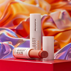 Essence Glossy Glaze High Shine Lipstick (1.9g) - Lifestyle Shot [02 On Cloud Nude]