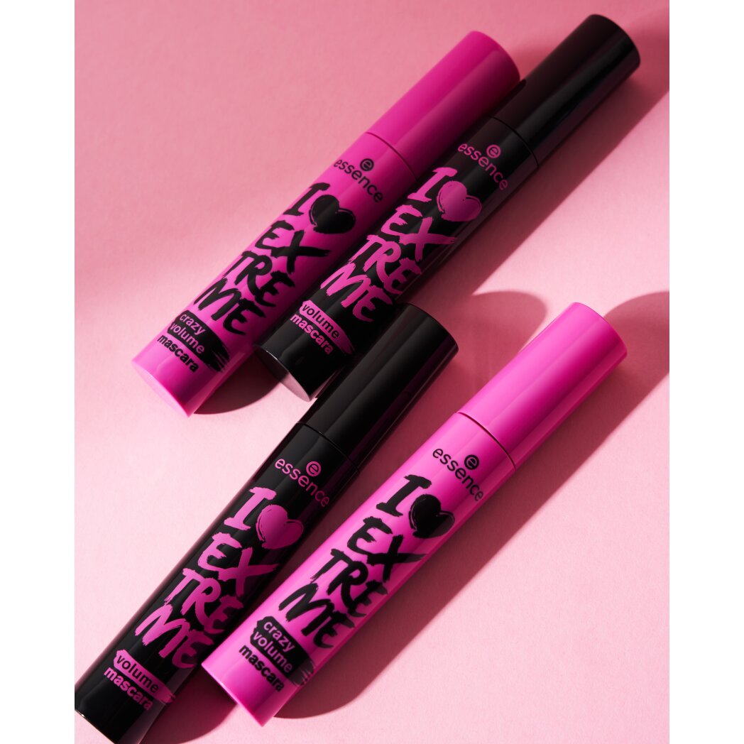 Essence I Love Extreme Crazy Volume Mascara (12ml) - Lifestyle Shot 2