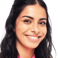 Essence Juicy Bomb Shiny Lipgloss (10ml) - Model Shot 3 [103 Proud Papaya]