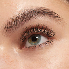 Essence Lash Princess False Lash Effect Mascara (12ml) - Model Shot 2