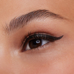 Essence Lash Princess Liner Black Waterproof (3ml) - Model Shot