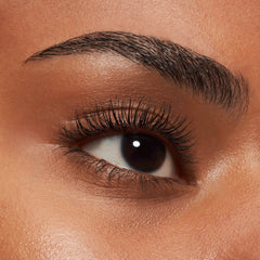 Essence Lash Princess Volume Mascara (12ml) - Model Shot 3