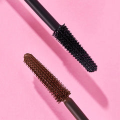 Essence Lash Without Limits Brown Extreme Lengthening & Volume Mascara (13ml) - Lifestyle Shot 2