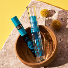 Essence Liquid Ink Eyeliner Waterproof (3ml) - Lifestyle Shot 3