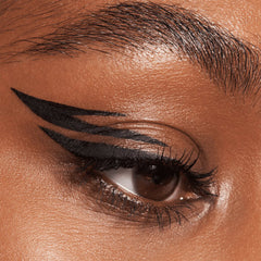 Essence Liquid Ink Eyeliner Waterproof (3ml) - Model Shot 2