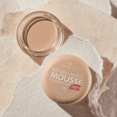 Essence Natural Matte Mousse Foundation (16g) - Lifestyle Shot [13]