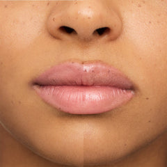 Essence Pearly Potion Multi-Reflective Lipgloss 01 Golden Peach (2.5ml) - Model Shot 1 (Before & After)