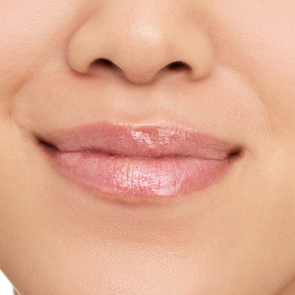 Essence Pearly Potion Multi-Reflective Lipgloss 01 Golden Peach (2.5ml) - Model Shot 2