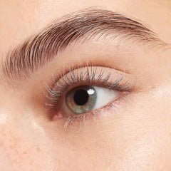 Essence Volume Booster Lash Primer (7ml) - Model Shot 1