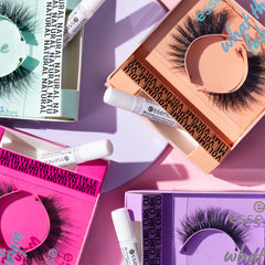 Essence What The Fake! False Lashes 01 Dramatic Volume (Lifestyle Shot 3)