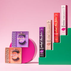 Essence What The Fake! False Lashes 01 Dramatic Volume (Lifestyle Shot 4)