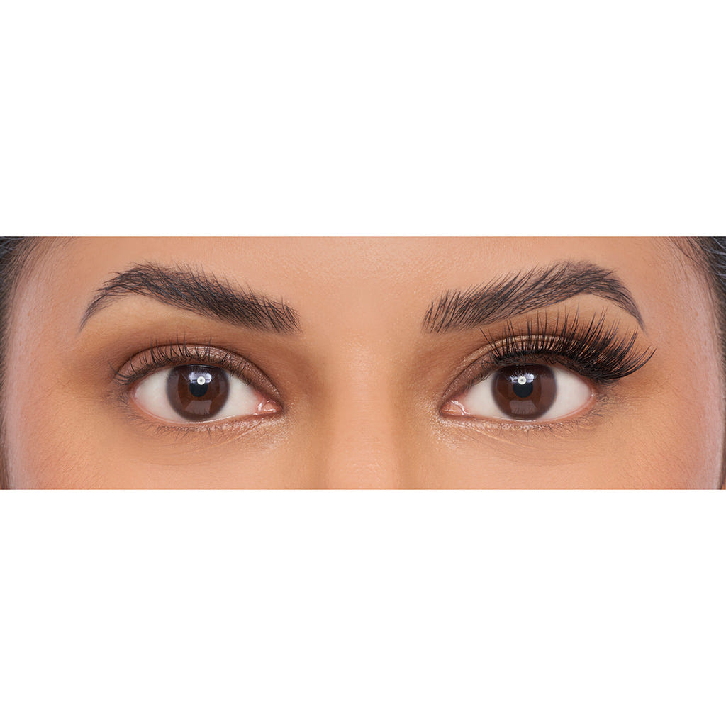 Eylure 3/4 Length Lashes - 018 (Model Shot)