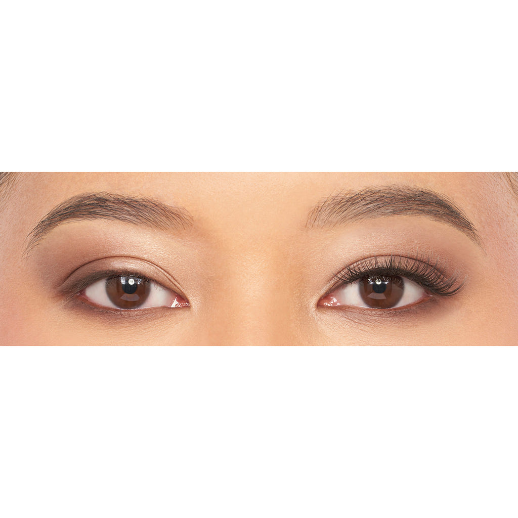 Eylure Cluster Lashes - Full Volume No. 33 (Model Shot)