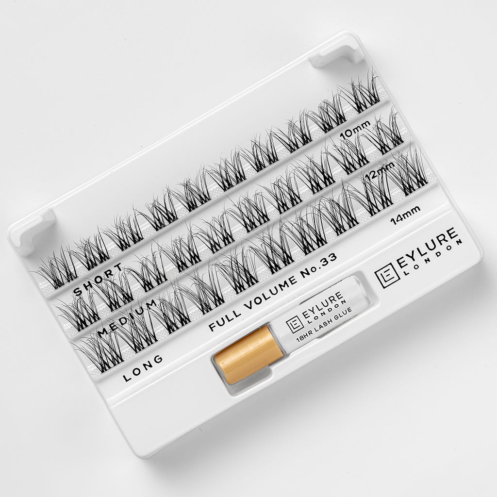 Eylure Cluster Lashes - Full Volume No. 33 (Tray Shot)