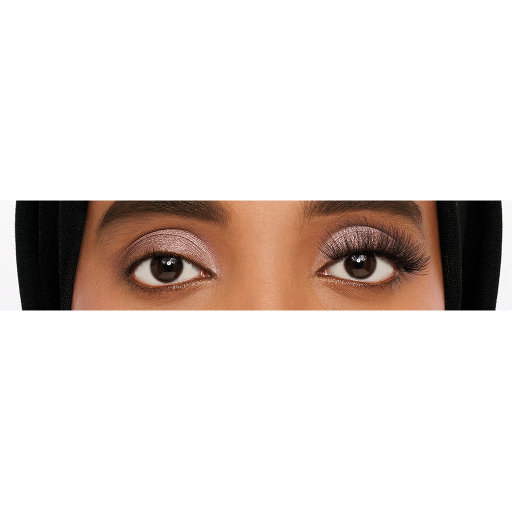 Eylure Eco Lash and Stash False Eyelashes - Double Date (Model Shot)