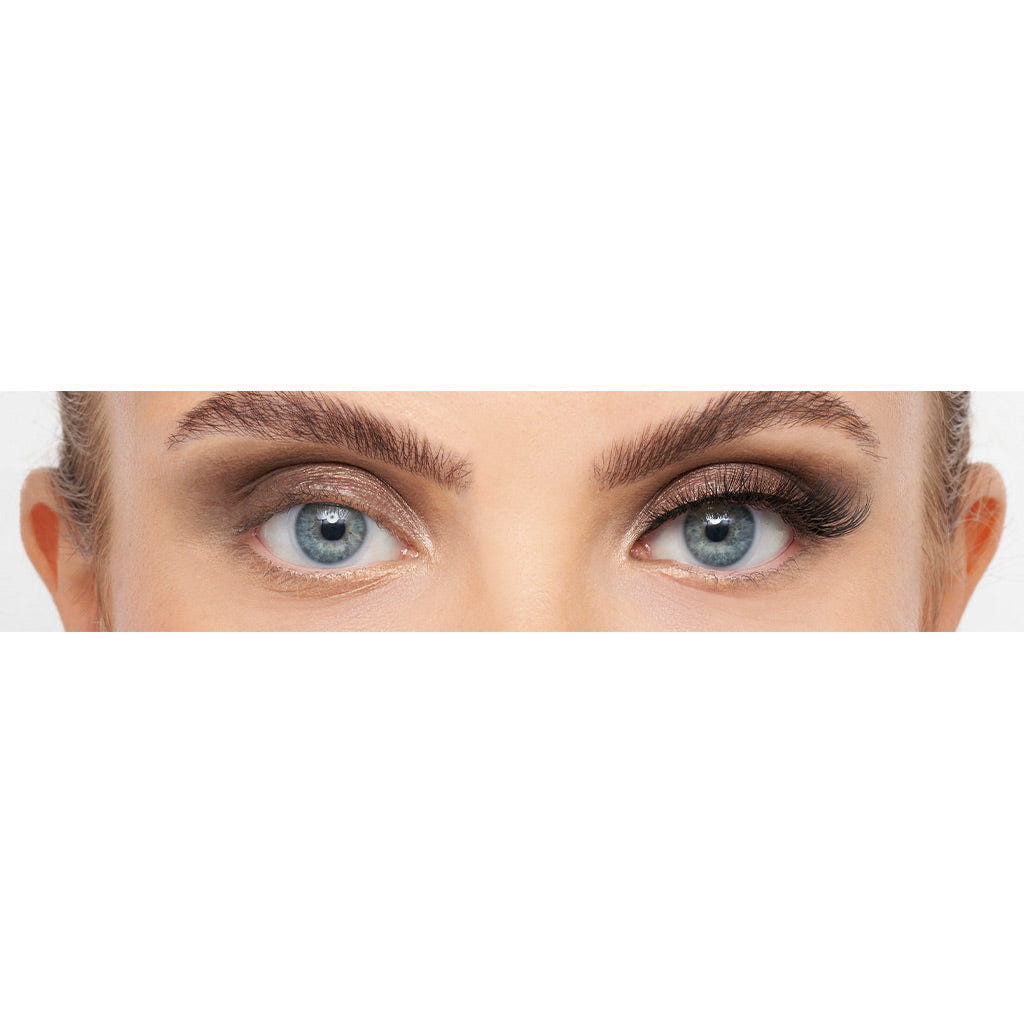 Eylure Luxe Velvet Noir Lashes - Starlight (Model Shot)