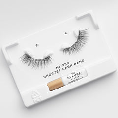 Eylure Naturals Lashes 032 (Shorter Lash Band) (Tray Shot)