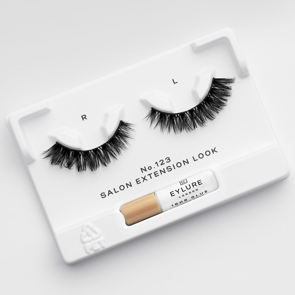 Eylure Volume & Curl Lashes - 123 (Tray Shot)