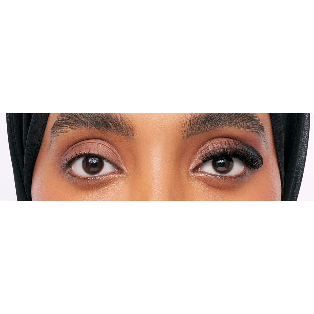 Eylure Volume Lashes - 120 (Model Shot)