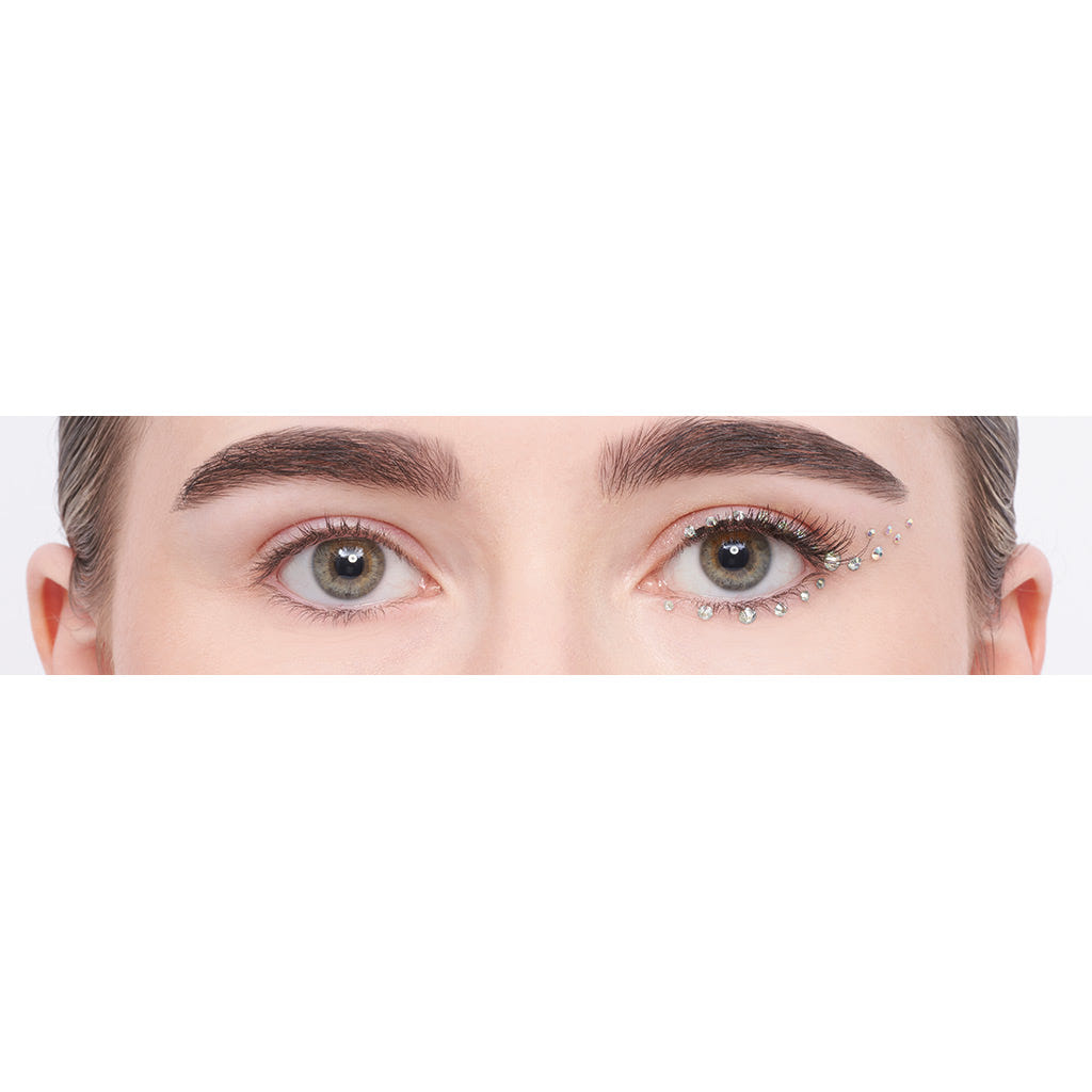 Eylure X Amy 3/4 Length Lashes - Teenage Dreamer (Model Shot)