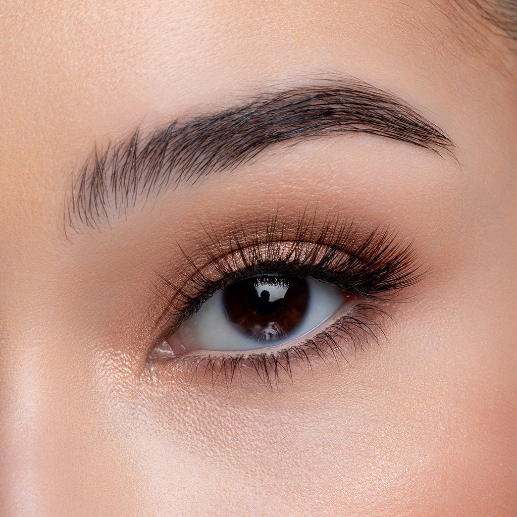 House of Lashes - Macchiato (Model Shot 2)