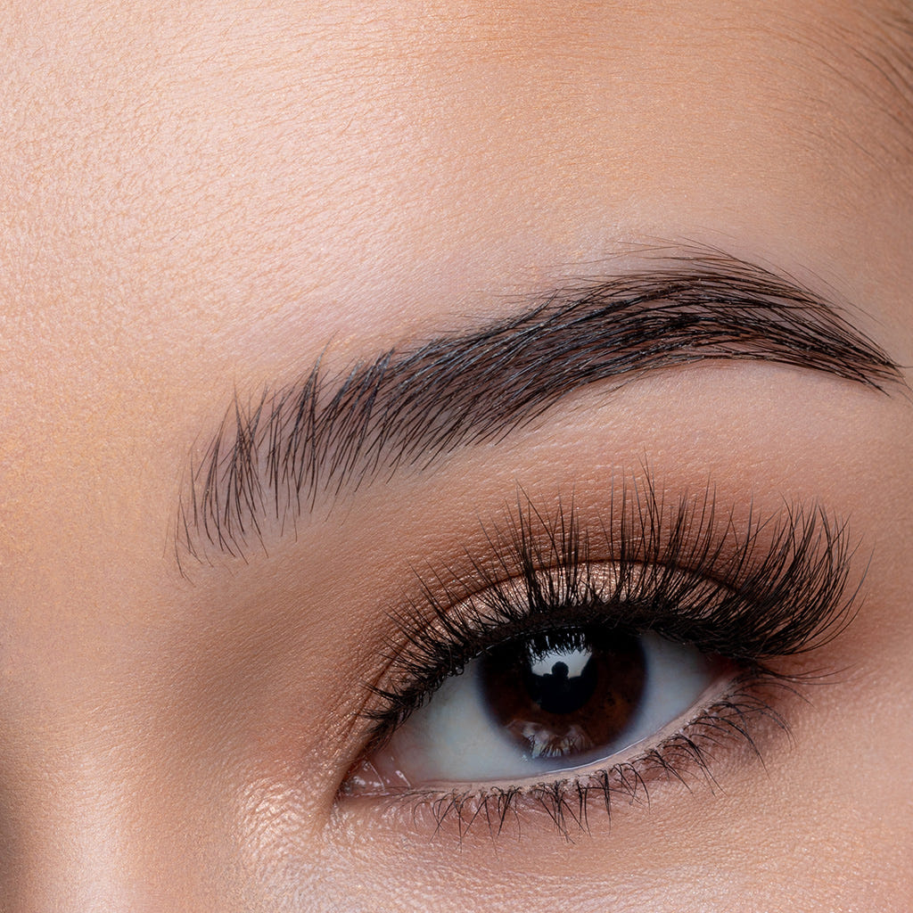 House of Lashes - Tigress (Model Shot 1)