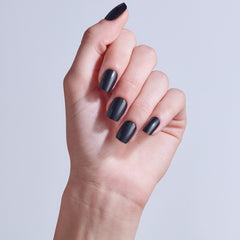 Kiss Core Colour False Nails - Photogenic (Model Shot 1)