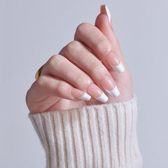 Kiss Core French False Nails - Reunion (Model Shot 2)