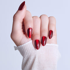 Kiss Core Magnetic False Nails - Apple Blossom (Model Shot 2)