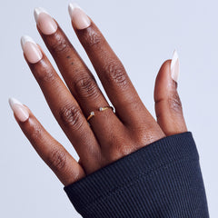 Kiss Core Magnetic False Nails - Patchouli (Model Shot 1)