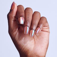 Kiss Glam Embellished False Nails - Golden Hour Affairs (Model Shot 1)