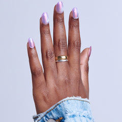 Kiss Glam Embellished False Nails - One n Only (Model Shot 1)