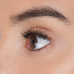 Kiss imPRESS Lashes Cluster Kit - Soft Natural (Model Shot 2)